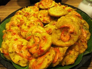 Cara Membuat Bakwan Jagung Udang Bergizi